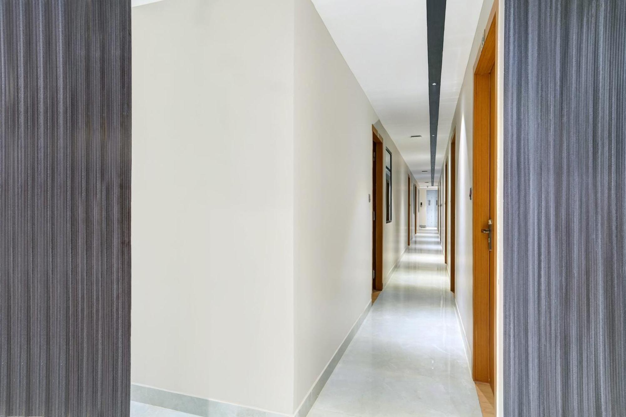 Townhouse Oak Sarusajai Stadium Dispur エクステリア 写真