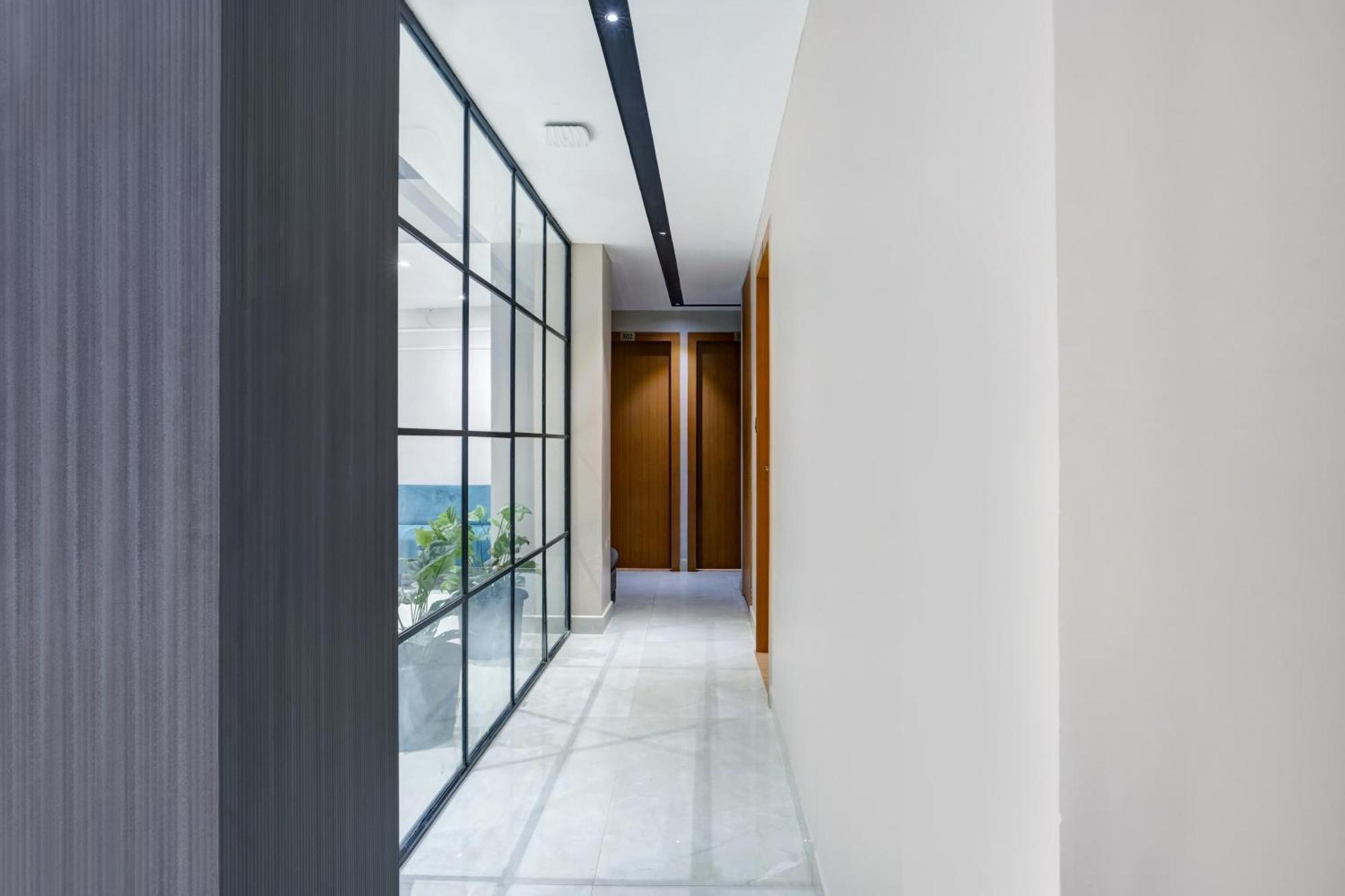 Townhouse Oak Sarusajai Stadium Dispur エクステリア 写真